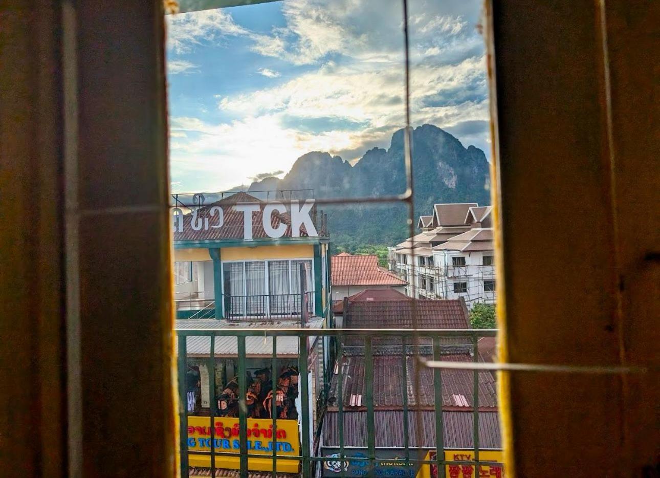 Vang Vieng Ruby Backpackers Hostel Exterior foto